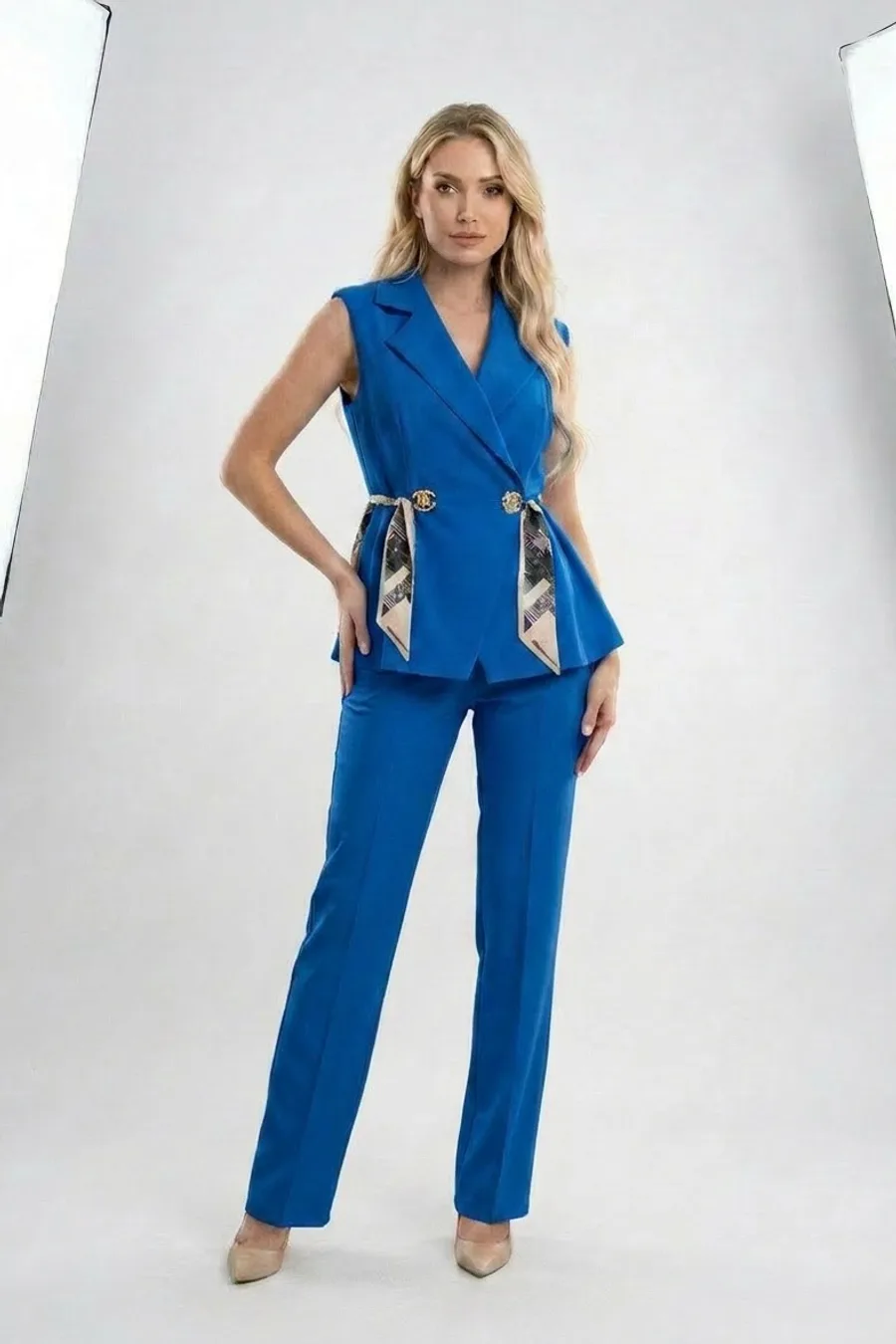 Editor Mode, before: navy suit